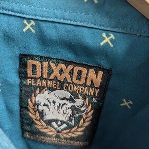 Dixon XL men's shirt